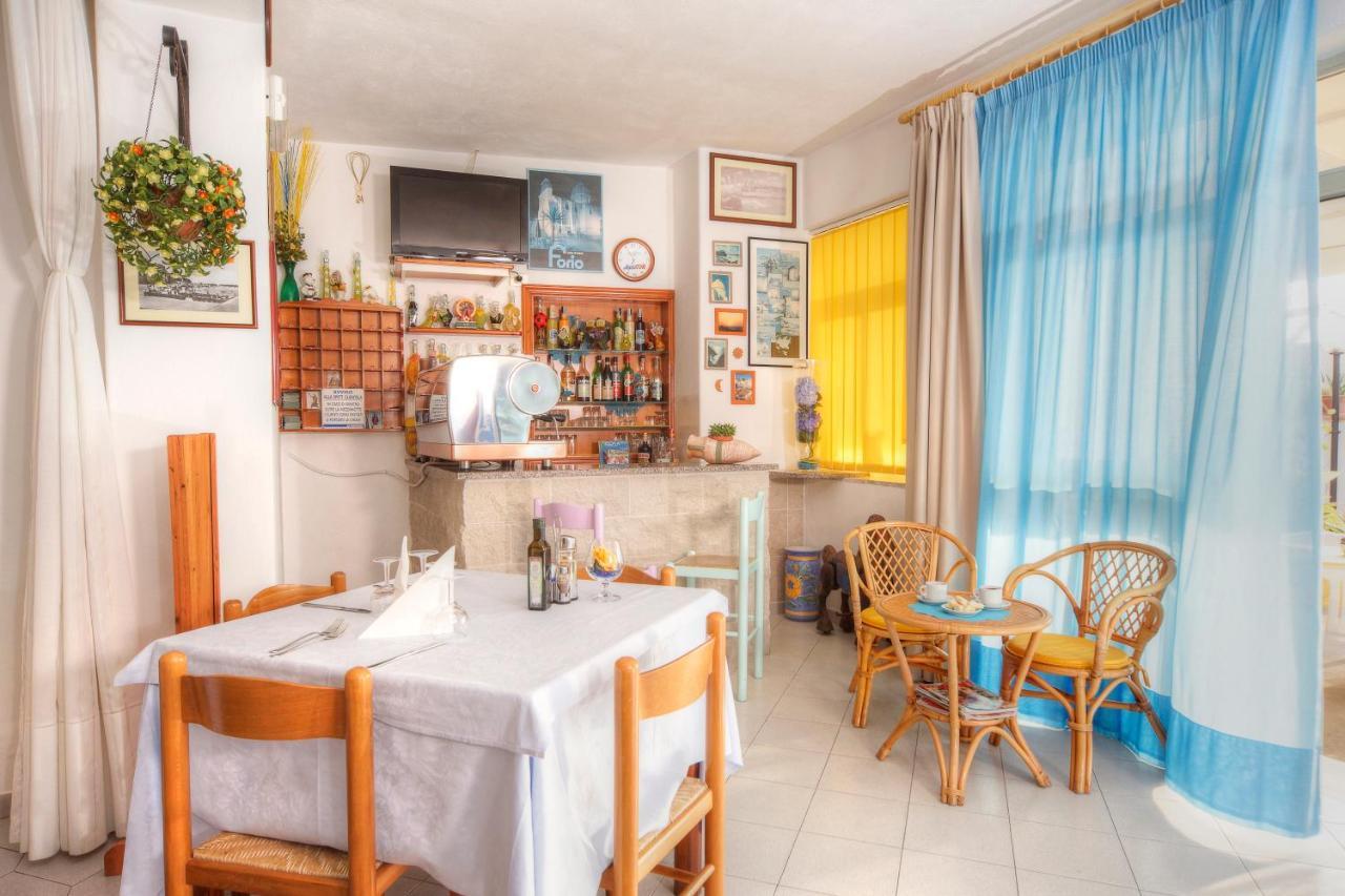 Hotel Villa Mena Форио Экстерьер фото