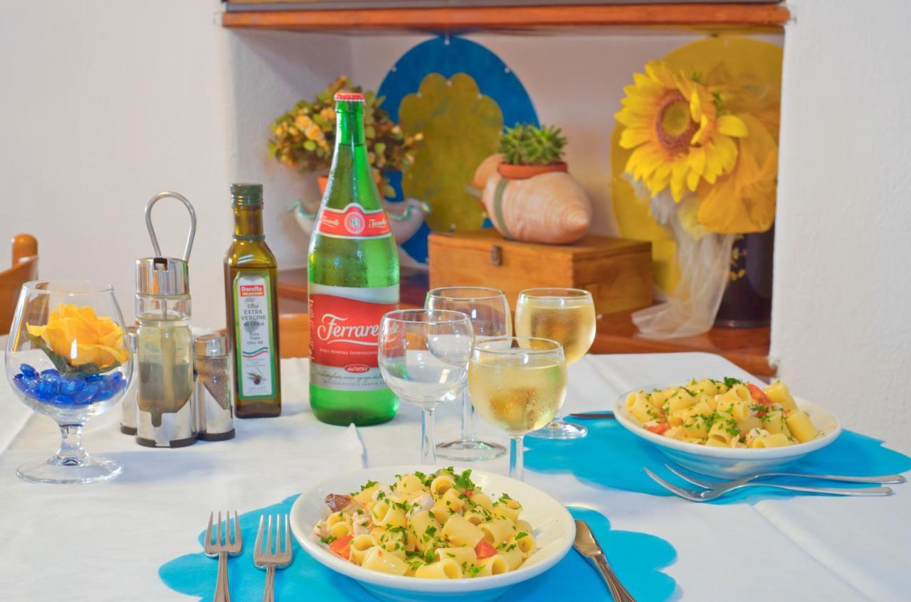 Hotel Villa Mena Форио Экстерьер фото