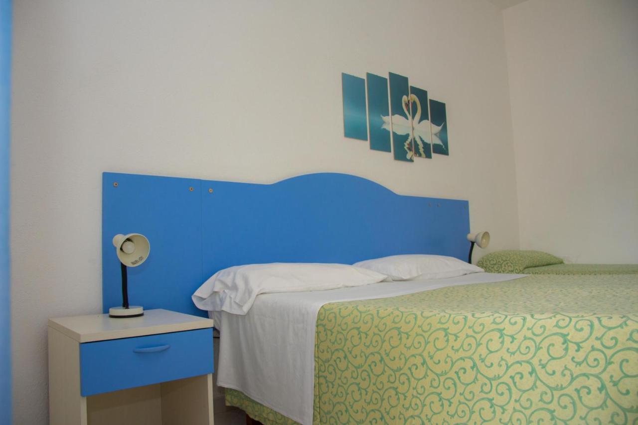 Hotel Villa Mena Форио Экстерьер фото