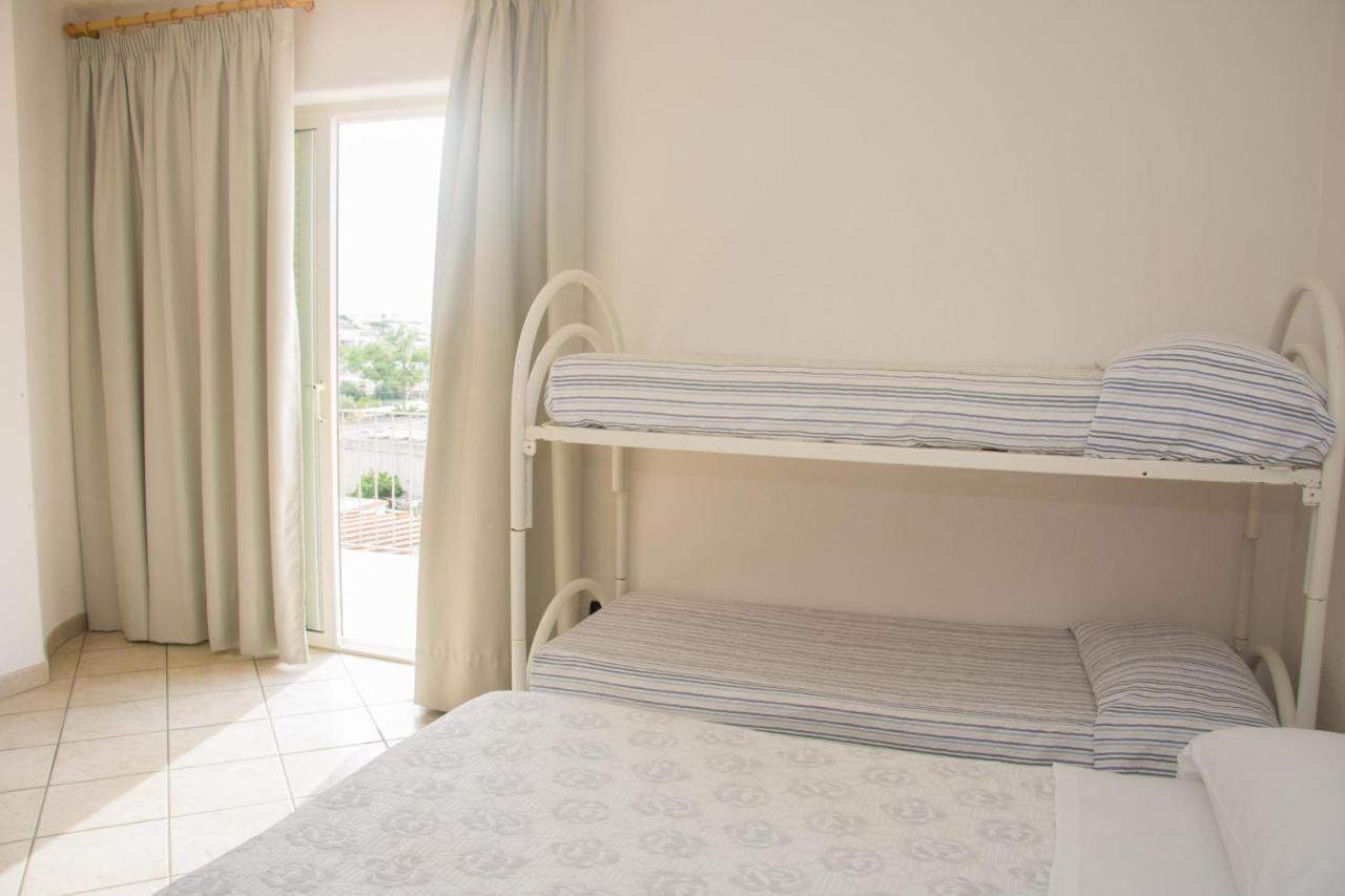 Hotel Villa Mena Форио Экстерьер фото
